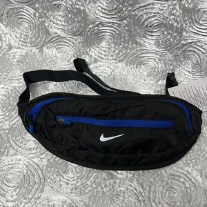 Nike Men's Black and Blue Belt Bag